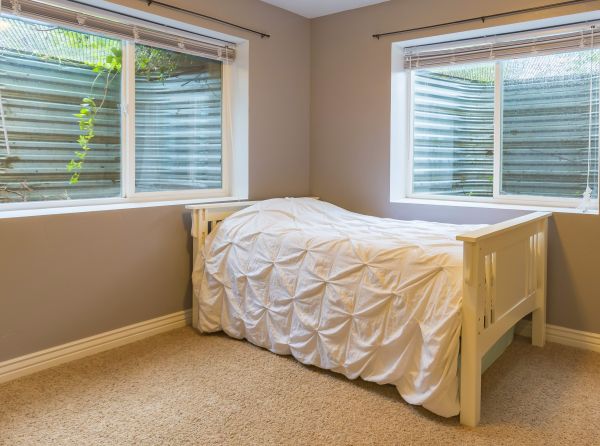 Basement Window Repair in Valencia