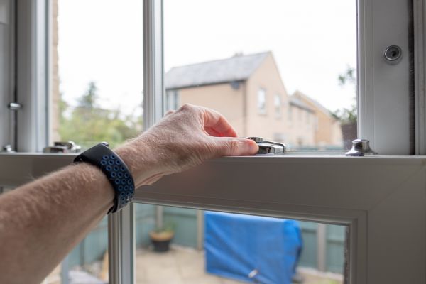 Window Lock Repair in Valencia