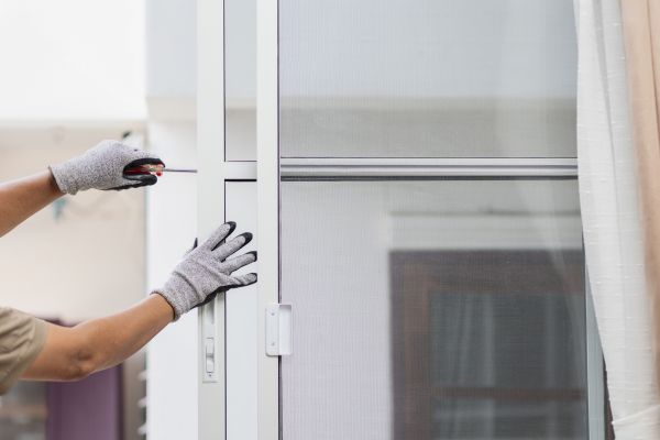 Window Roller Repair in Valencia